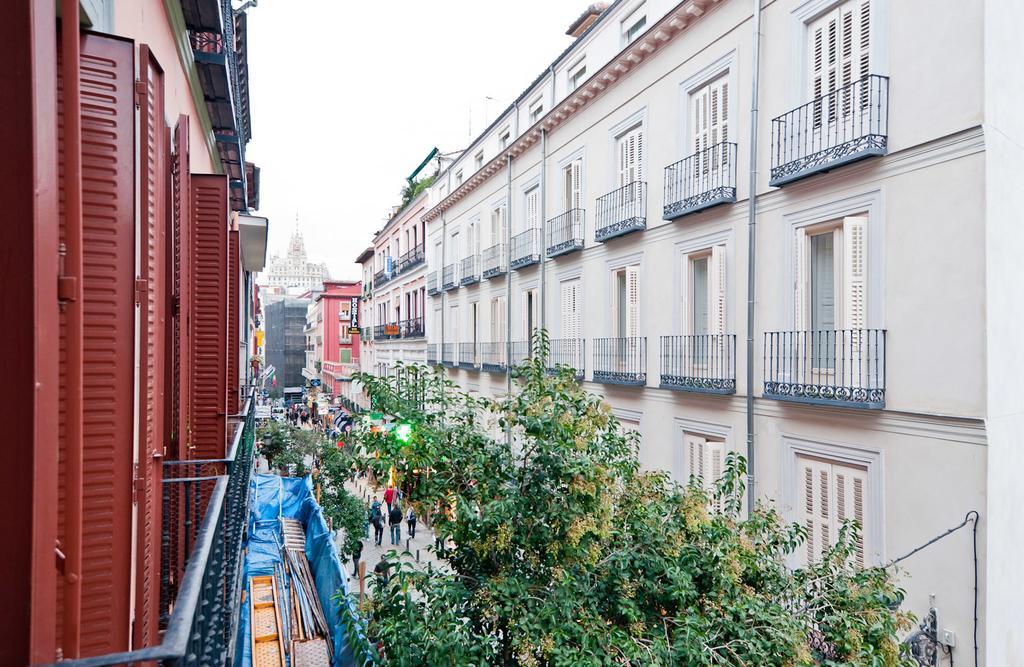 Apartamentos Puerta Del Sol I 마드리드 객실 사진