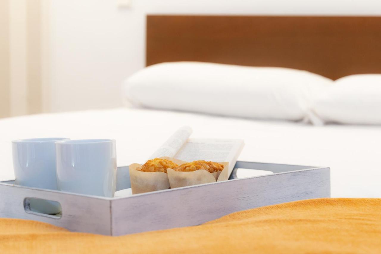 Apartamentos Puerta Del Sol I 마드리드 외부 사진